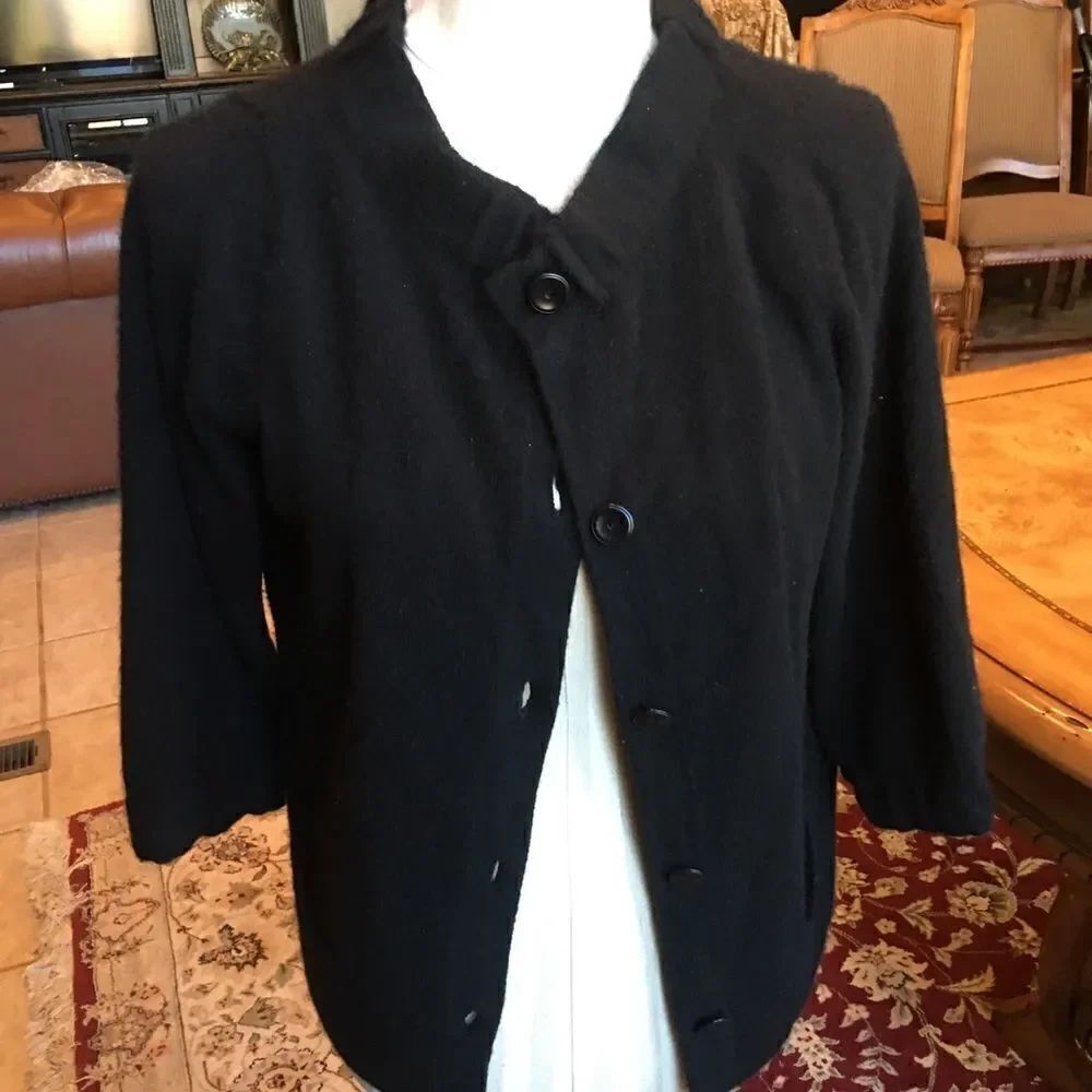 VINCE CASHMERE Sweet Cardi Top! - Picture 2 of 8